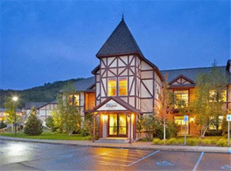 Mountain Run At Boyne Hotel Boyne Falls Exterior foto